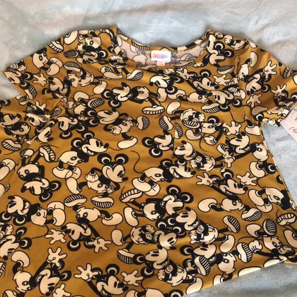 XXS Disney Carly - Picture 1 of 3